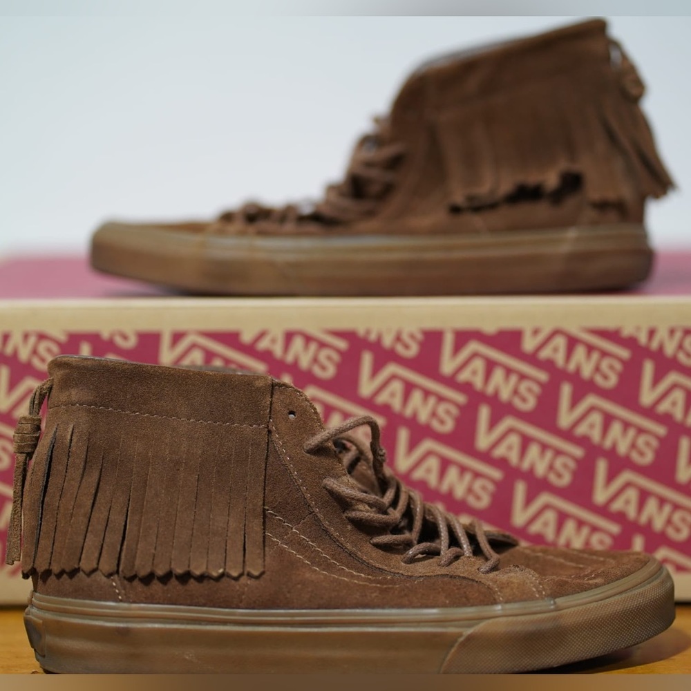 Sk8-Hi Brown Suede Moccasin Vans